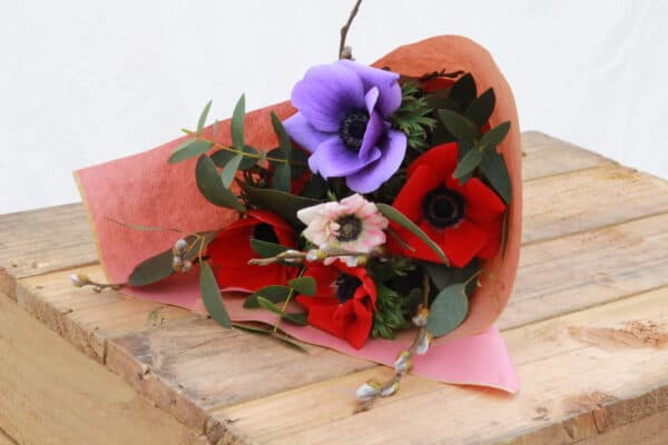 Anemone Posy