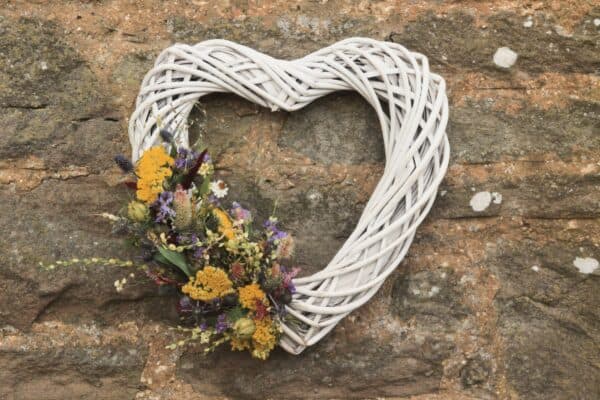 Dried Flower Heart - Yellow n Blue